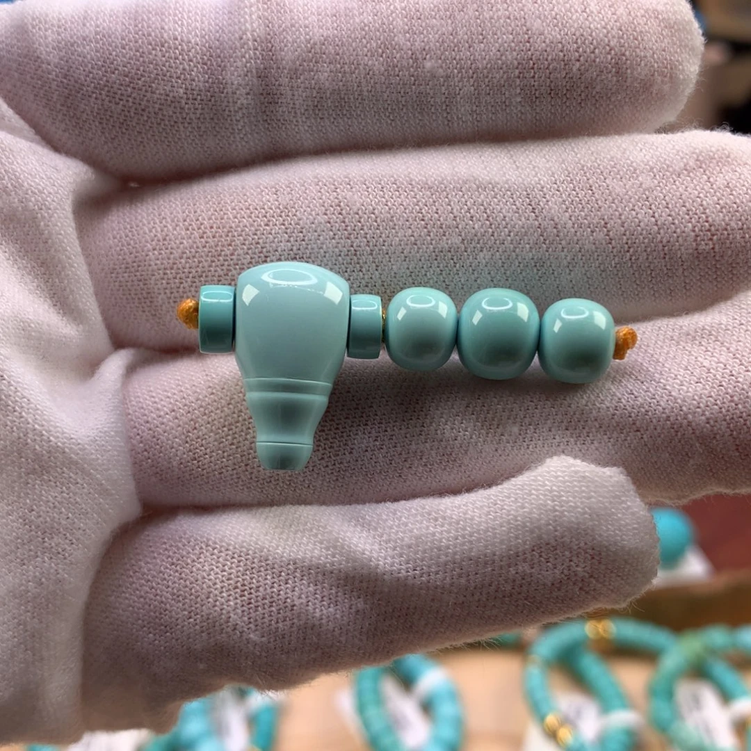 绿松石未镶嵌珠宝奇石丫角山精品三通老型套装4.35g