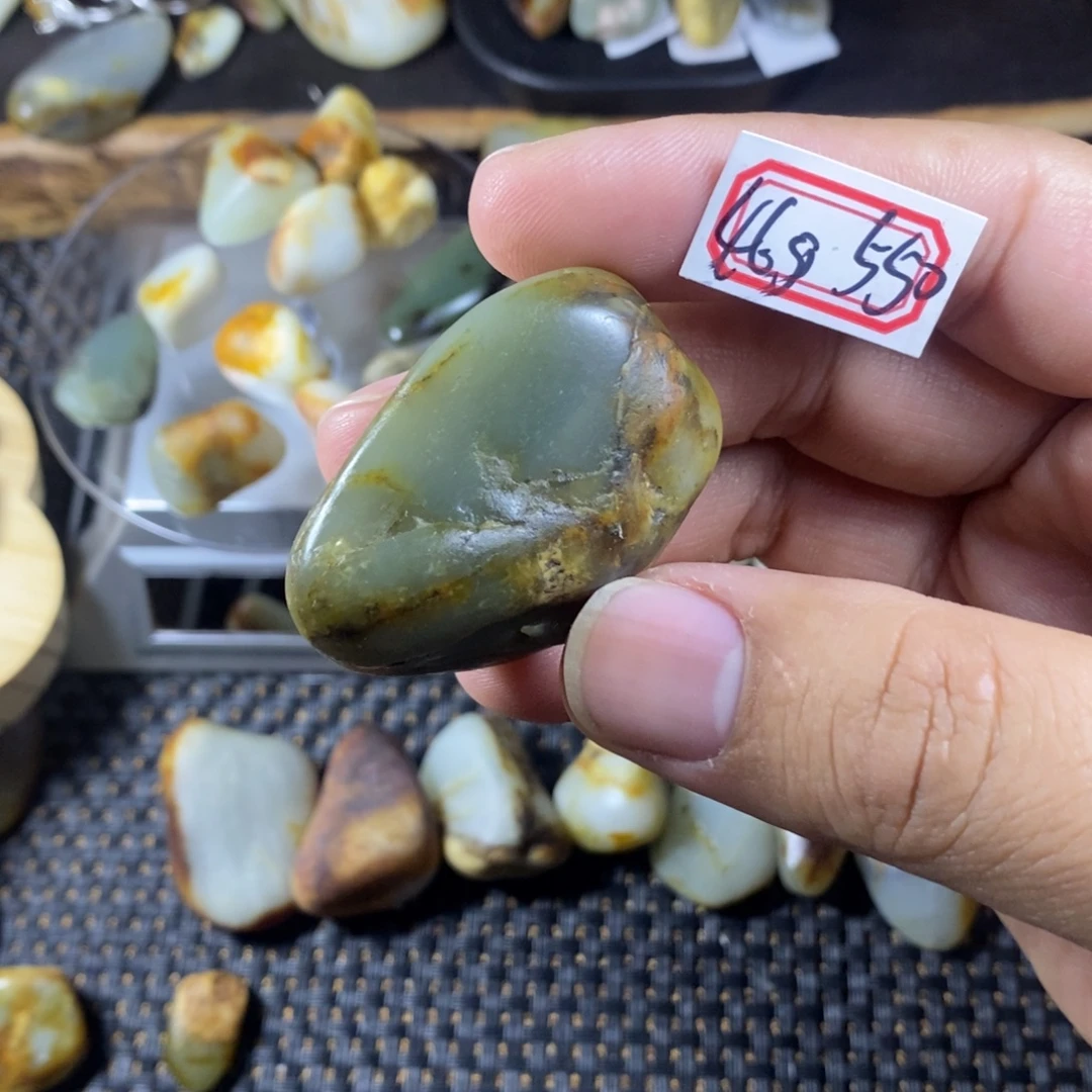 和田玉（糖玉）未镶嵌挂件