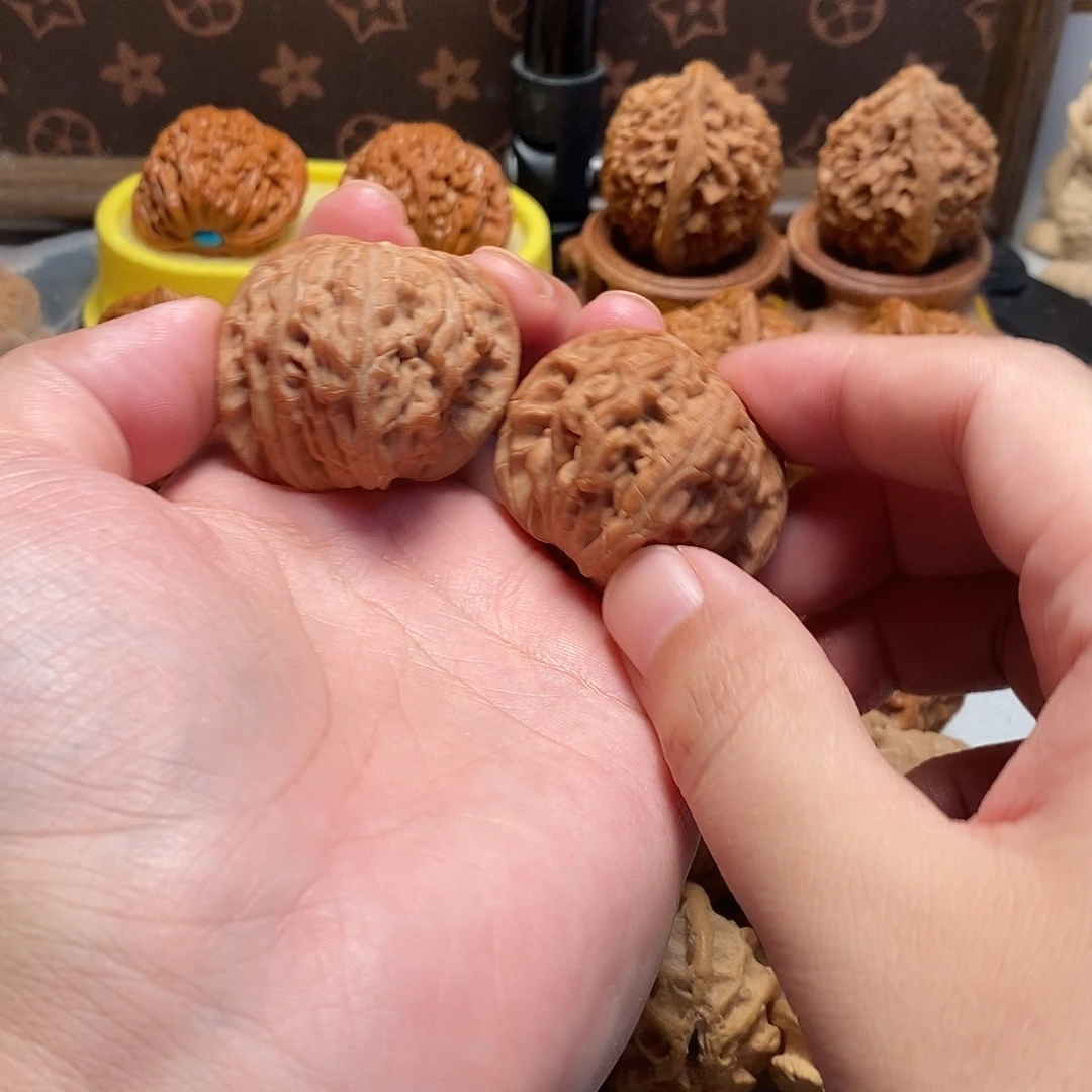 把件文玩核桃磨盘双棒果