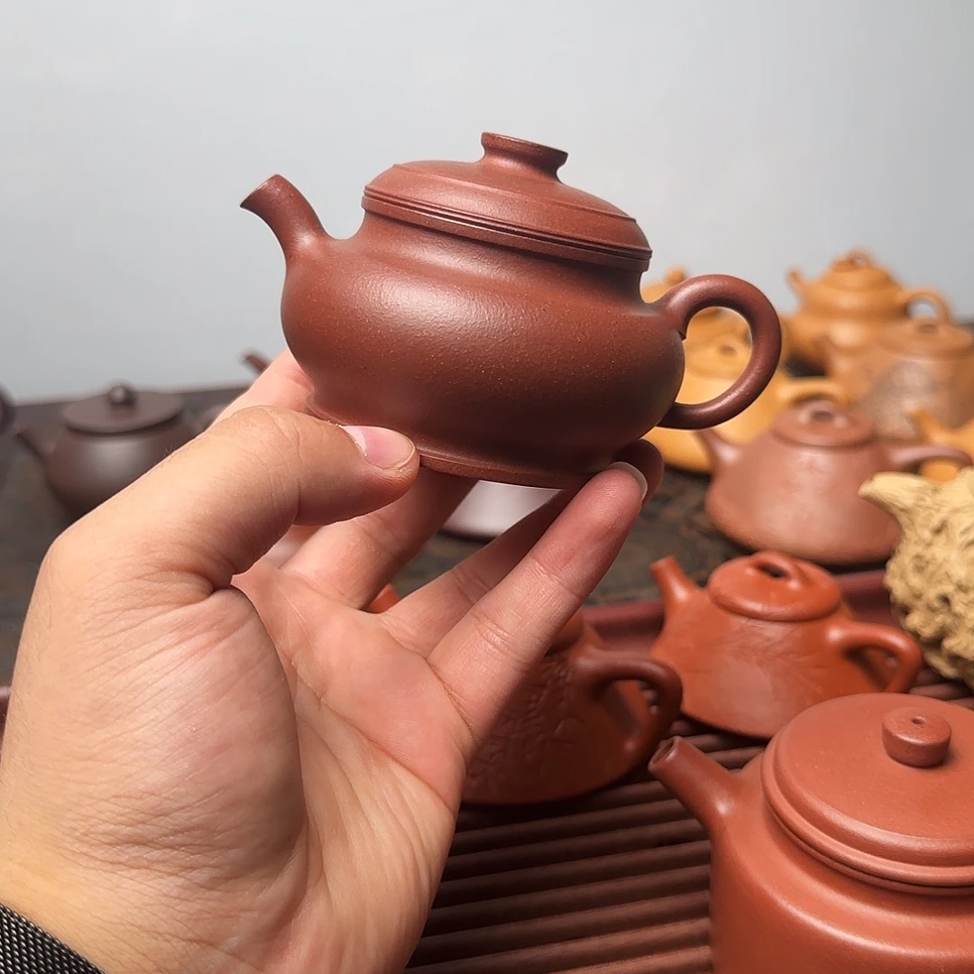 茶壶紫砂微瑕大铁质150cc颂金