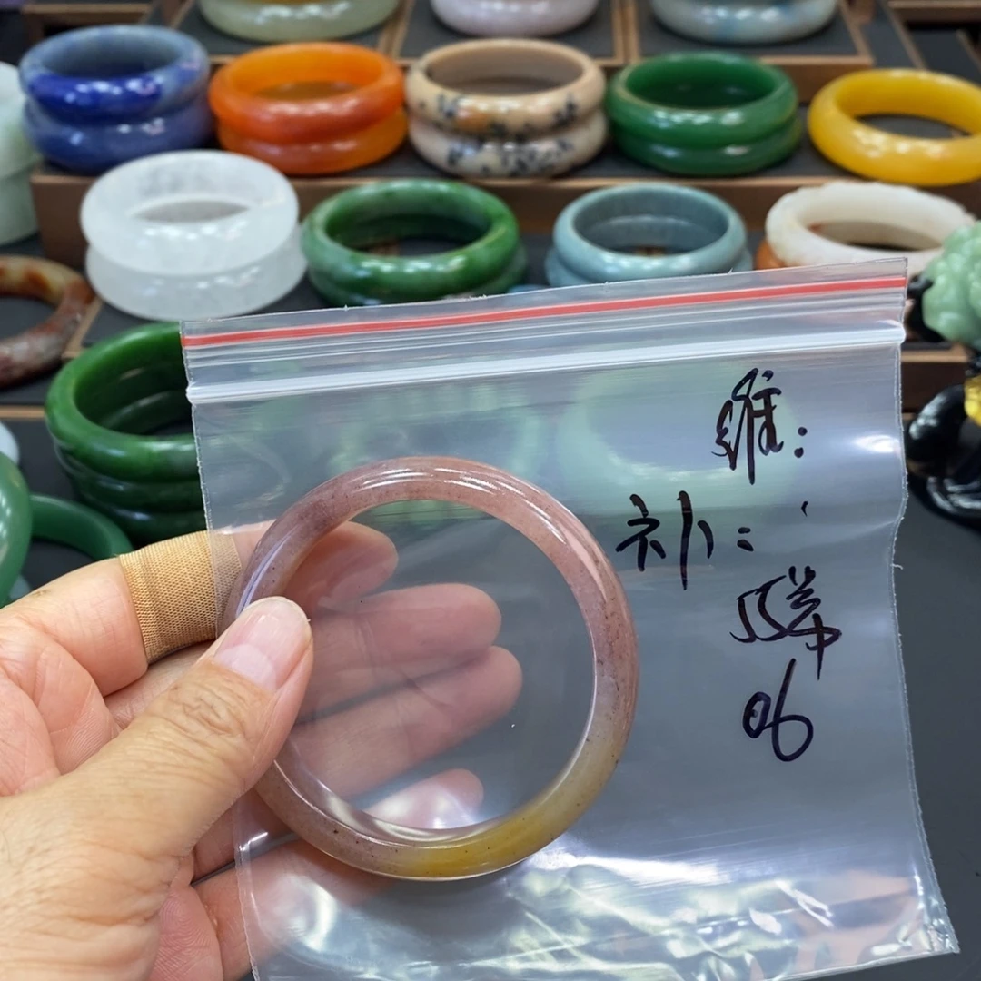 未镶嵌戒指石英质玉