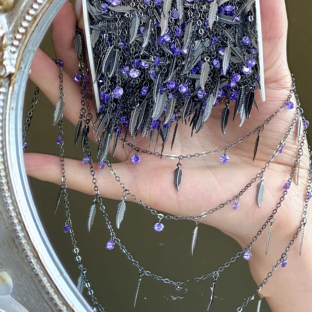 编号334 黑紫色锆石羽毛