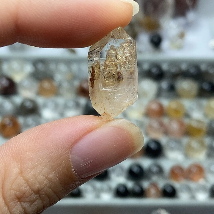 未镶嵌颈饰水晶油胆
