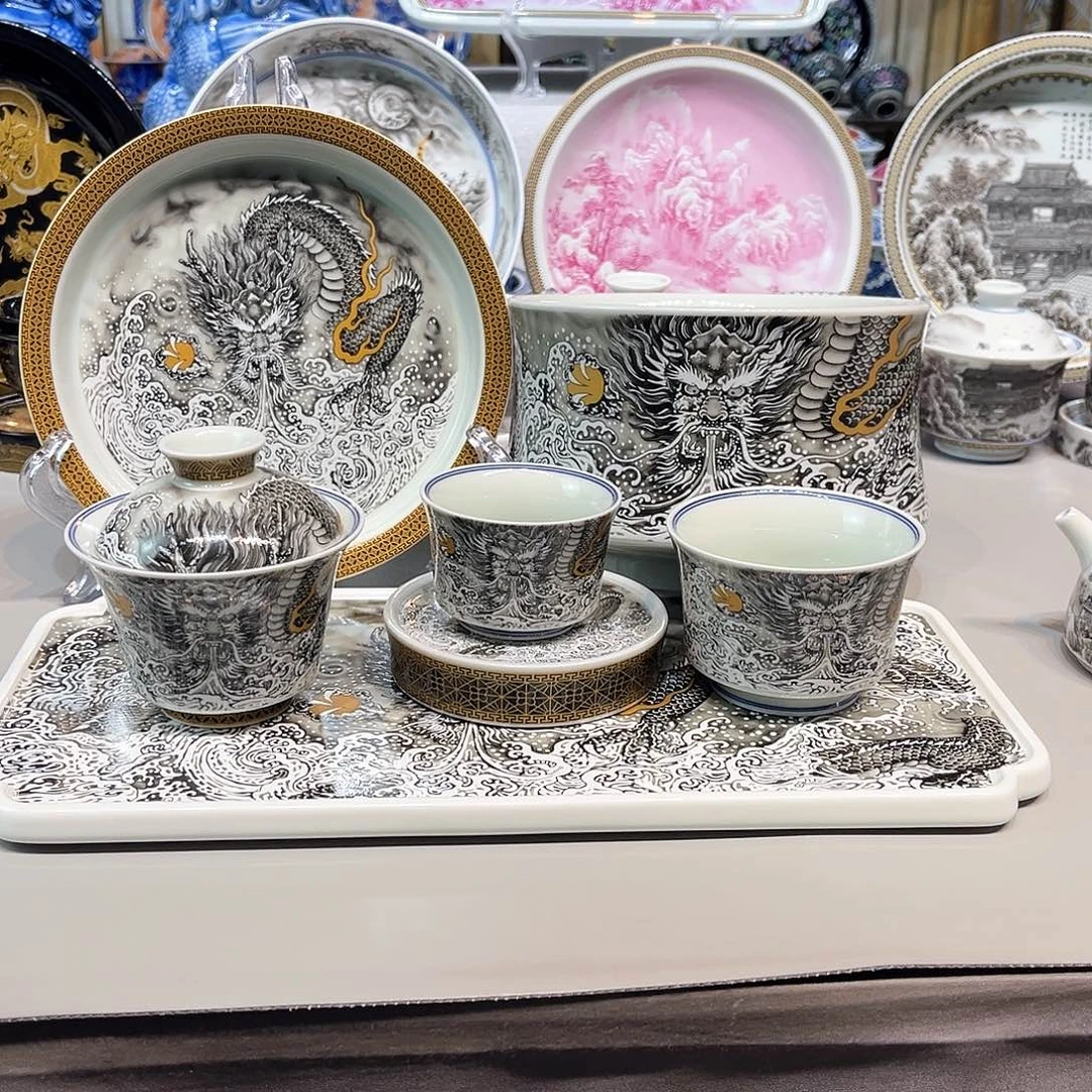 李***景德镇瓷器研究中心