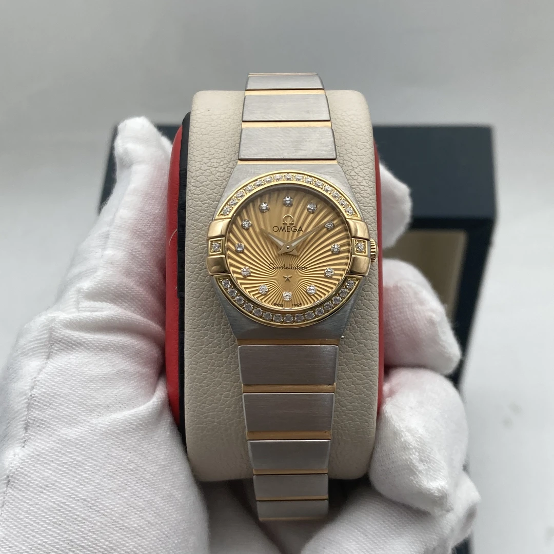95新 Omega/欧米茄 24mm欧米茄星座 经典后配钻圈18K间金石英女表