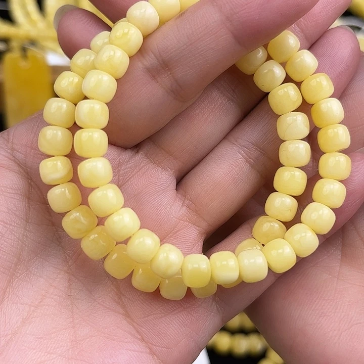 琥珀未镶嵌颈饰琥珀，多样性发其一