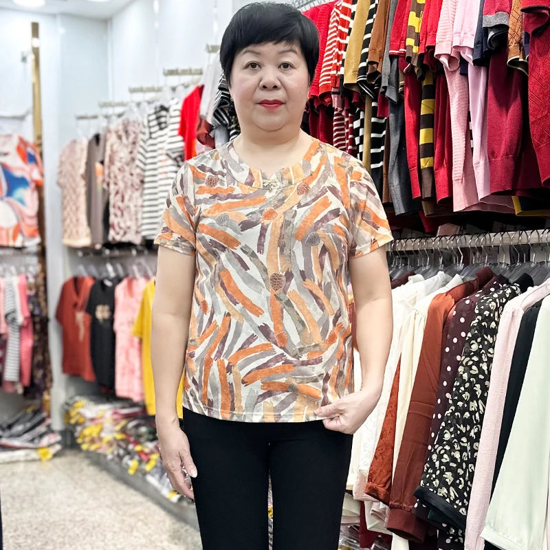 【君蒂】2025新款时尚圆领妈妈夏装上衣气质中年女短袖花色t恤小衫