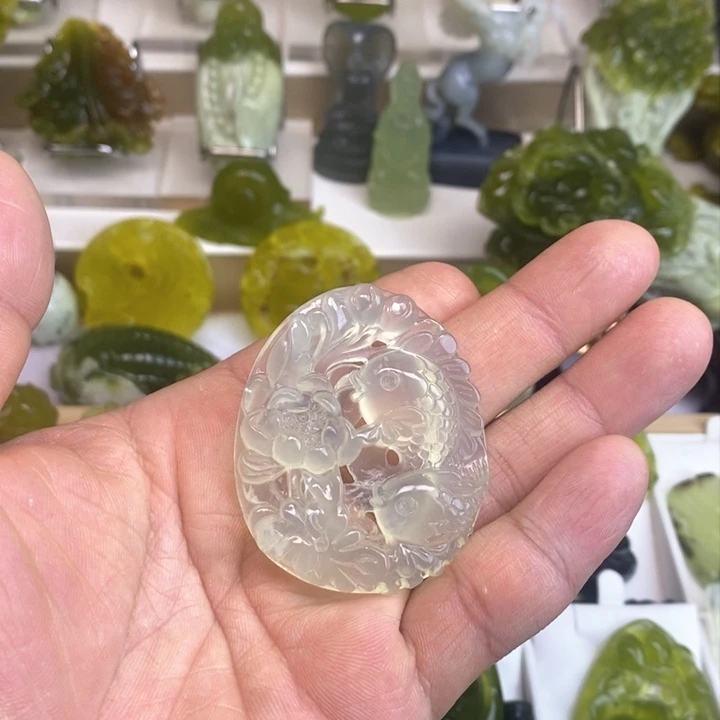 蛇纹石玉颈饰未镶嵌@****色