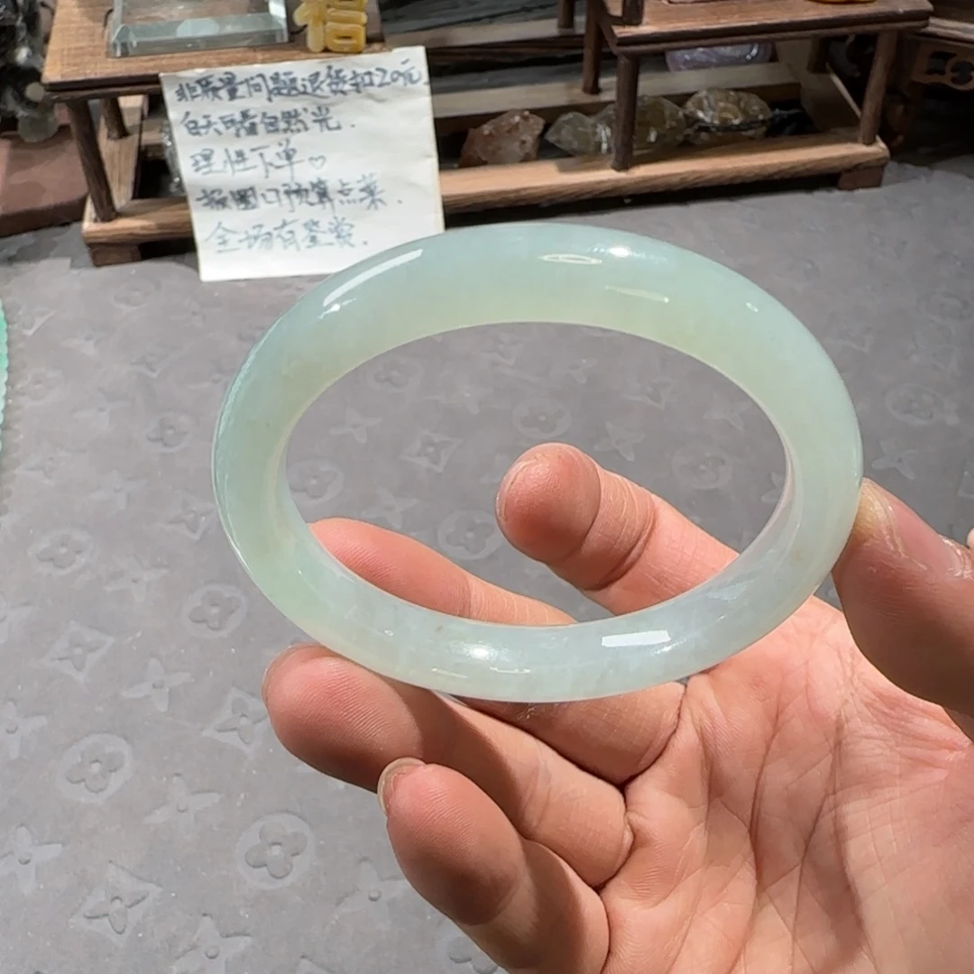 翡翠未镶嵌手镯53.5圈口