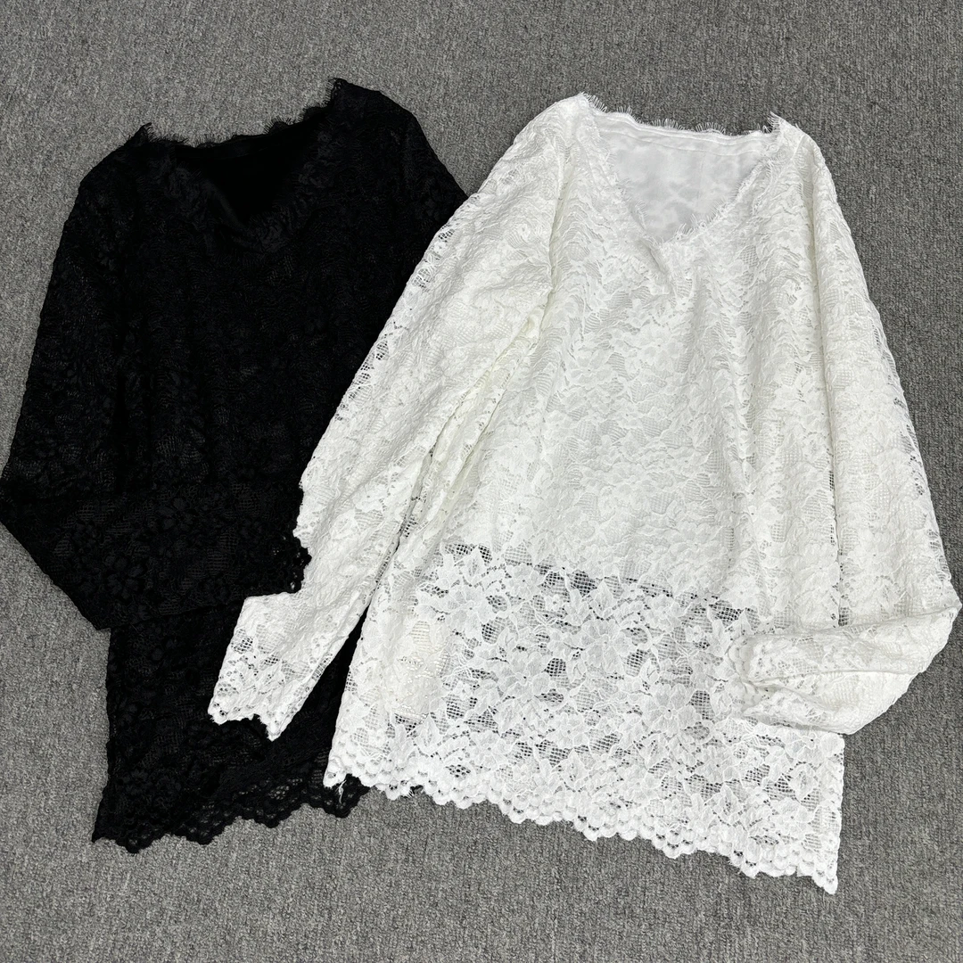 W288镂空加绒里衬气质弹力蕾丝开衩v领打底衫