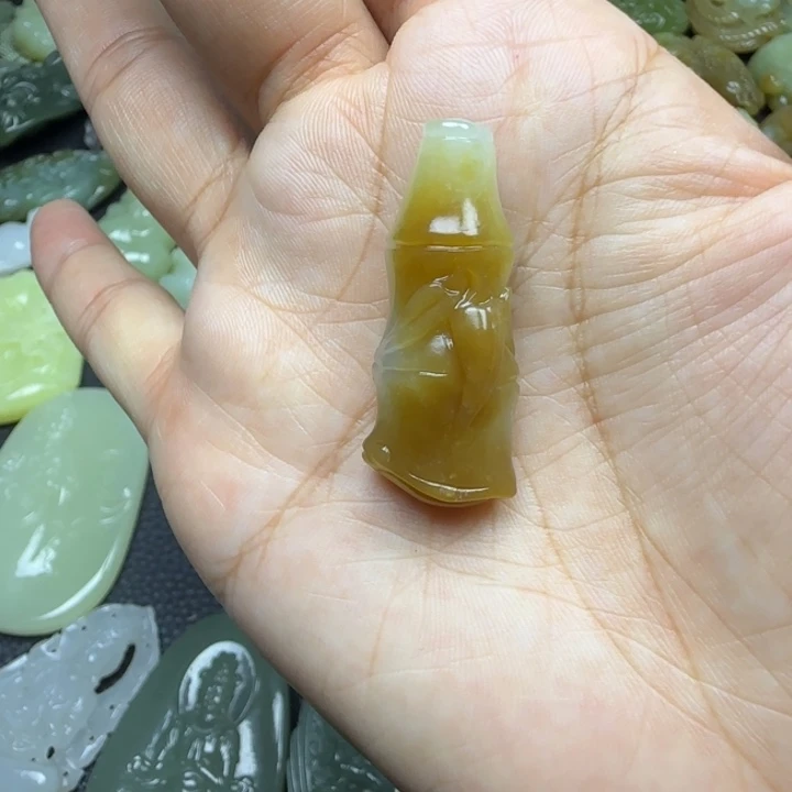 未镶嵌和田玉珠宝奇石