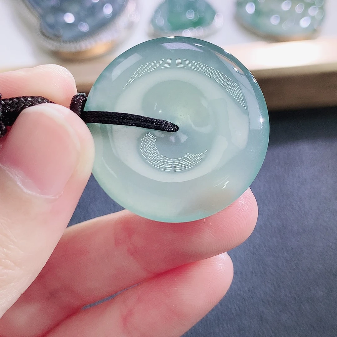 翡翠未镶嵌挂件翡翠