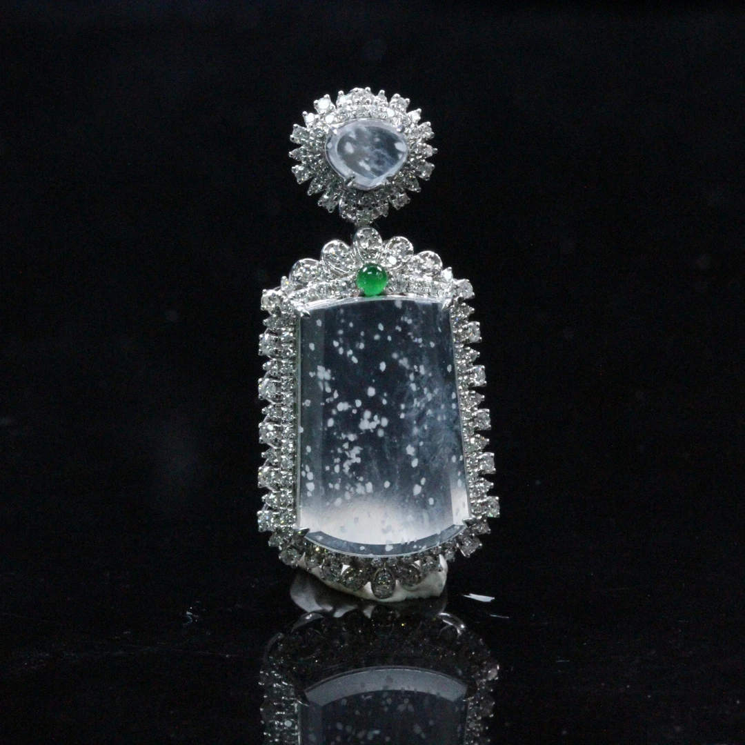 天然缅甸翡翠A货18K白金镶白冰无事呈祥无事牌吊坠/1226059/拍卖