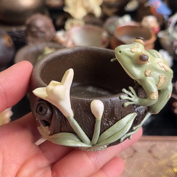 黄秋阳柴烧青蛙茶杯