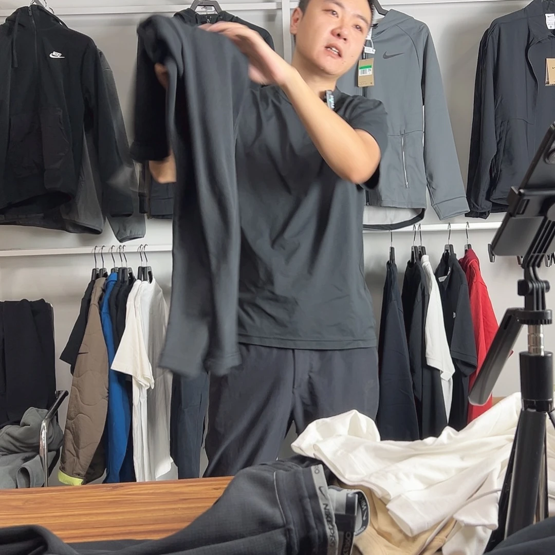 2714裤子 M 120-140斤不退换