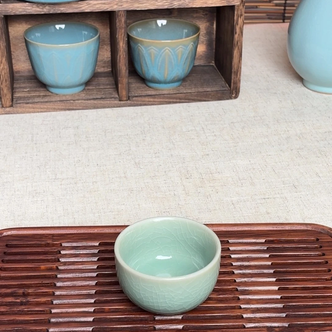 陶摆件仿古烟青罗汉杯