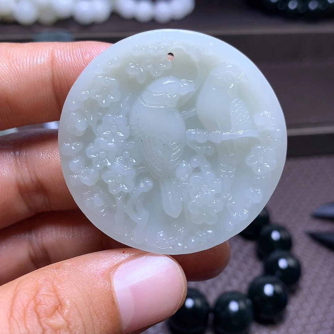 【闪购商品】颈饰未镶嵌和田玉