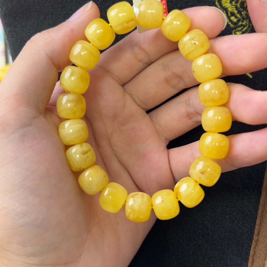 未镶嵌琥珀珠宝奇石