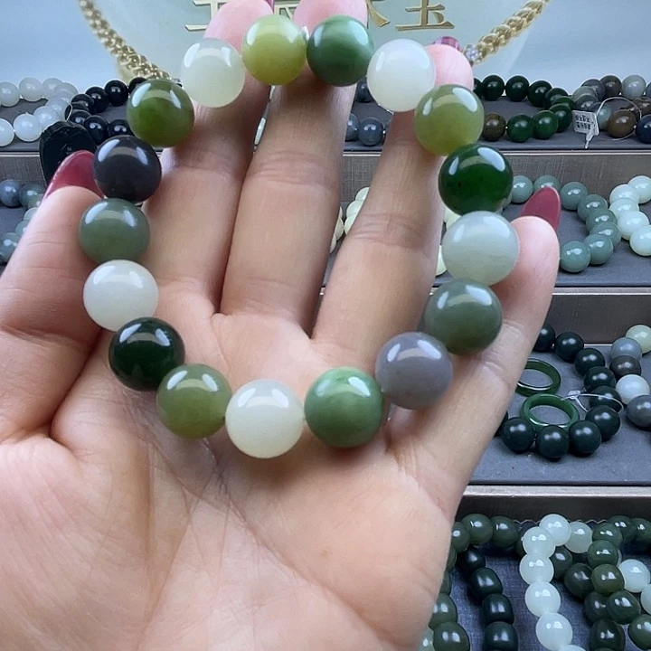 和田玉未镶嵌手链