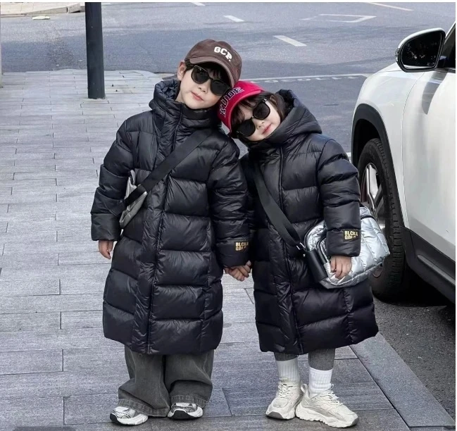 黑色中长款外套黑金羽绒服厚款男女童秋冬户外保暖韩版时尚纯色02