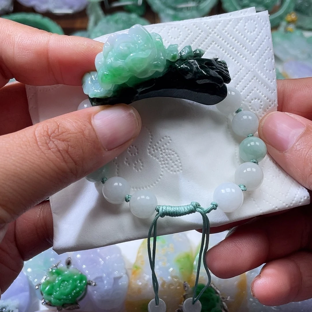 颈饰未镶嵌翡翠翡玉缘翡翠