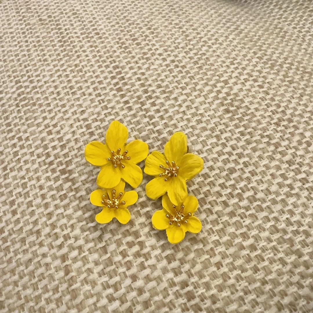 合金布艺耳饰 Zwinnie/詹维尼【黄色花朵耳钉】ES167