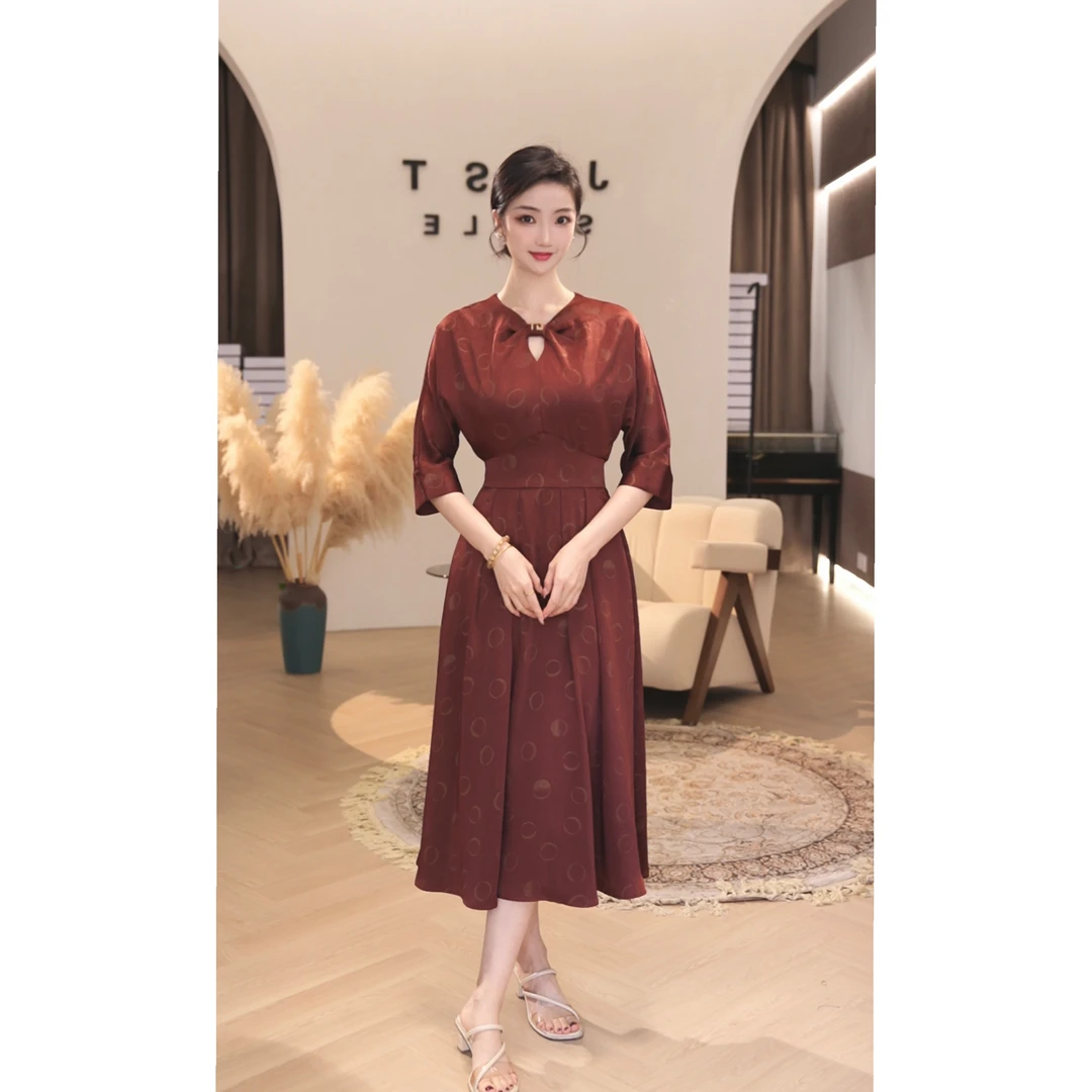 唐熹2025年夏季新款【X-Q172】气质小众高级感轻奢红色连衣裙子女