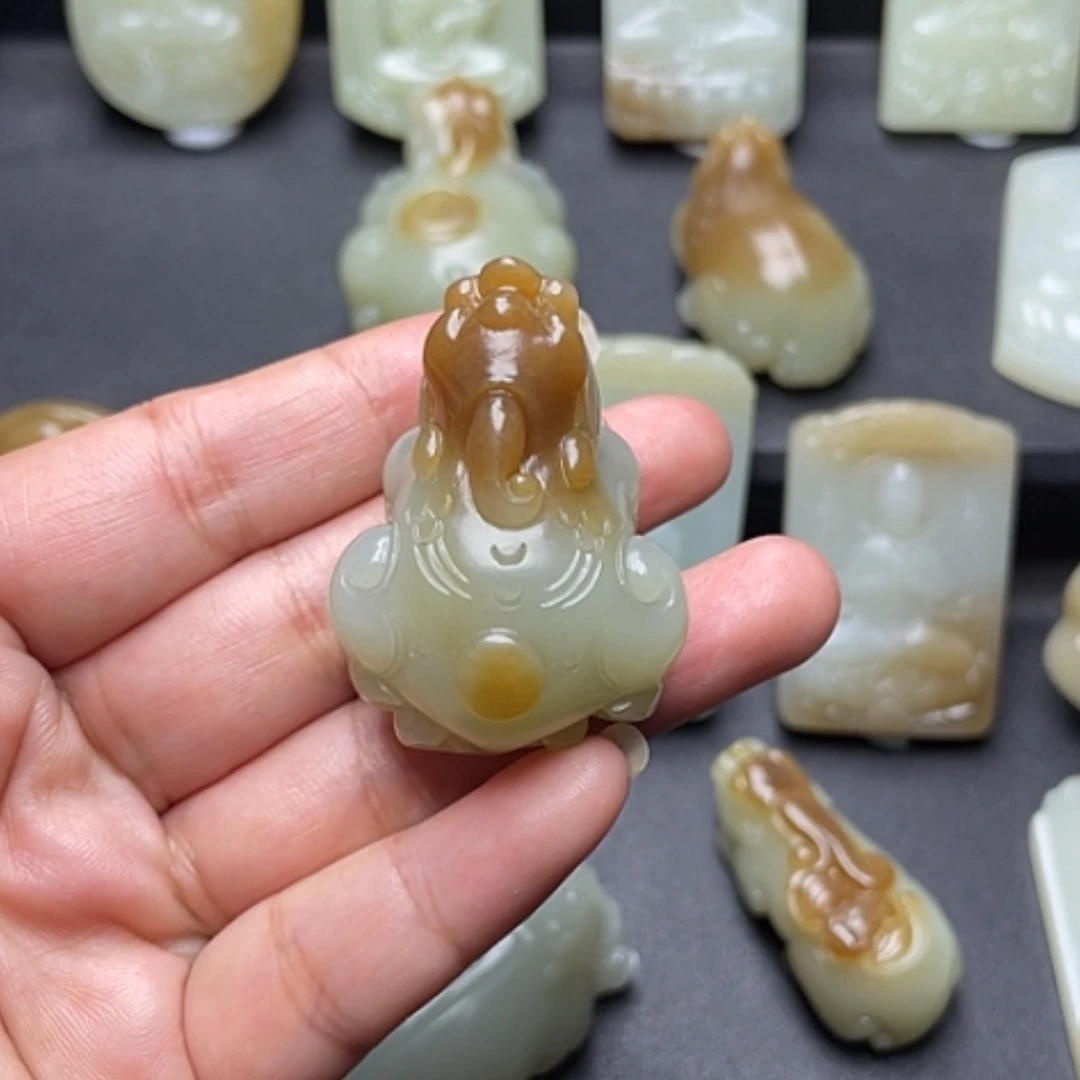 【闪购商品】和田玉未镶嵌颈饰