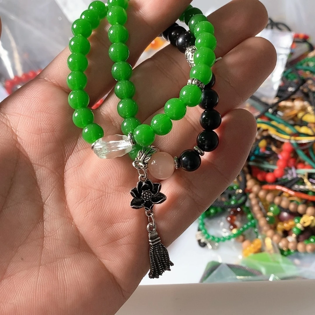 只买单纯的吊坠，没带链子，属的性质。