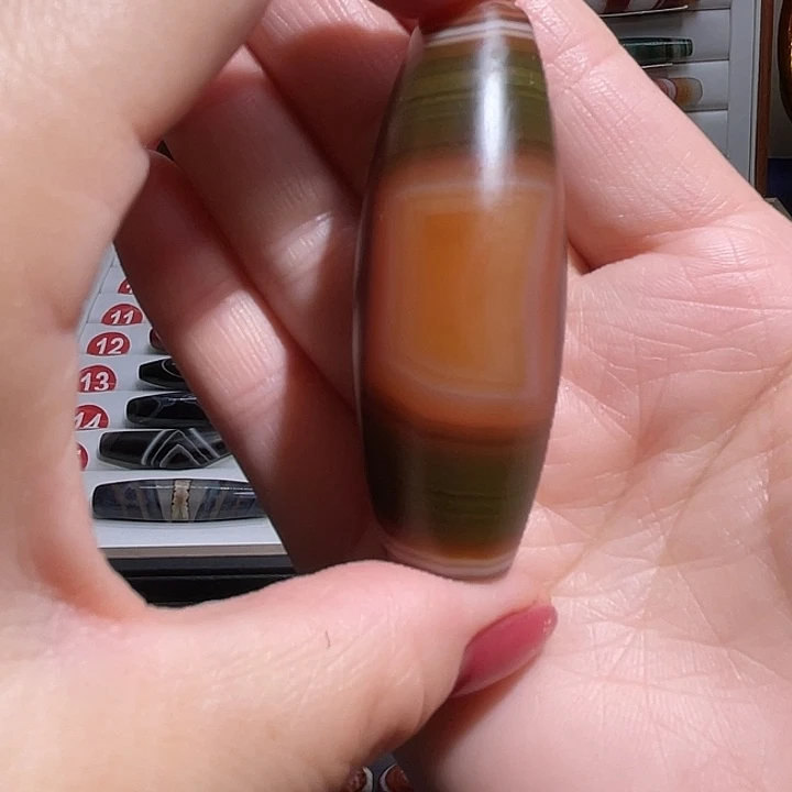 未镶嵌玛瑙吊坠玛瑙天地