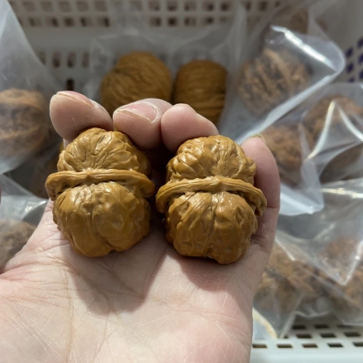 A***y文玩核桃把件哈哈哈