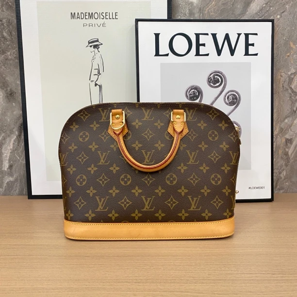 修复品T283/LV贝壳手提包