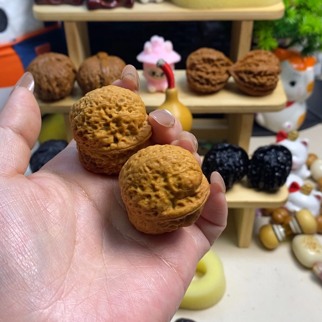 吊坠文玩核桃香妃元宝39+