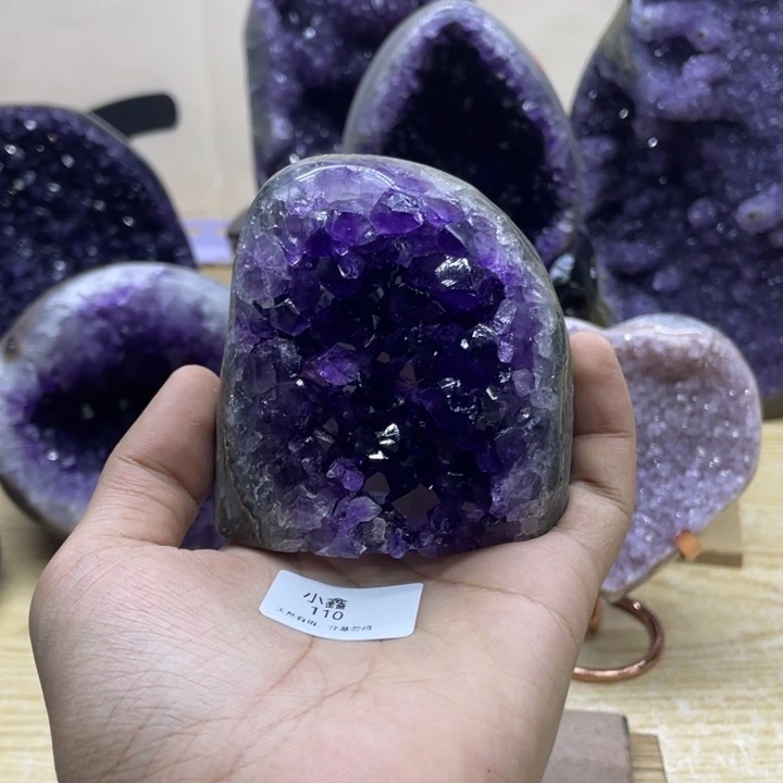 未镶嵌大型摆件（非配饰）紫晶