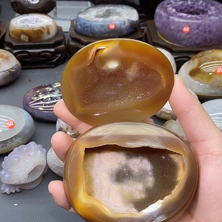 紫晶摆件未镶嵌金沙雪景