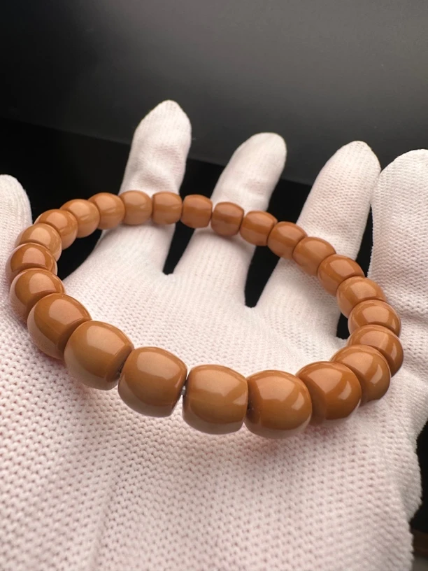 精工手作直切原皮原色全品无瑕猴头手串