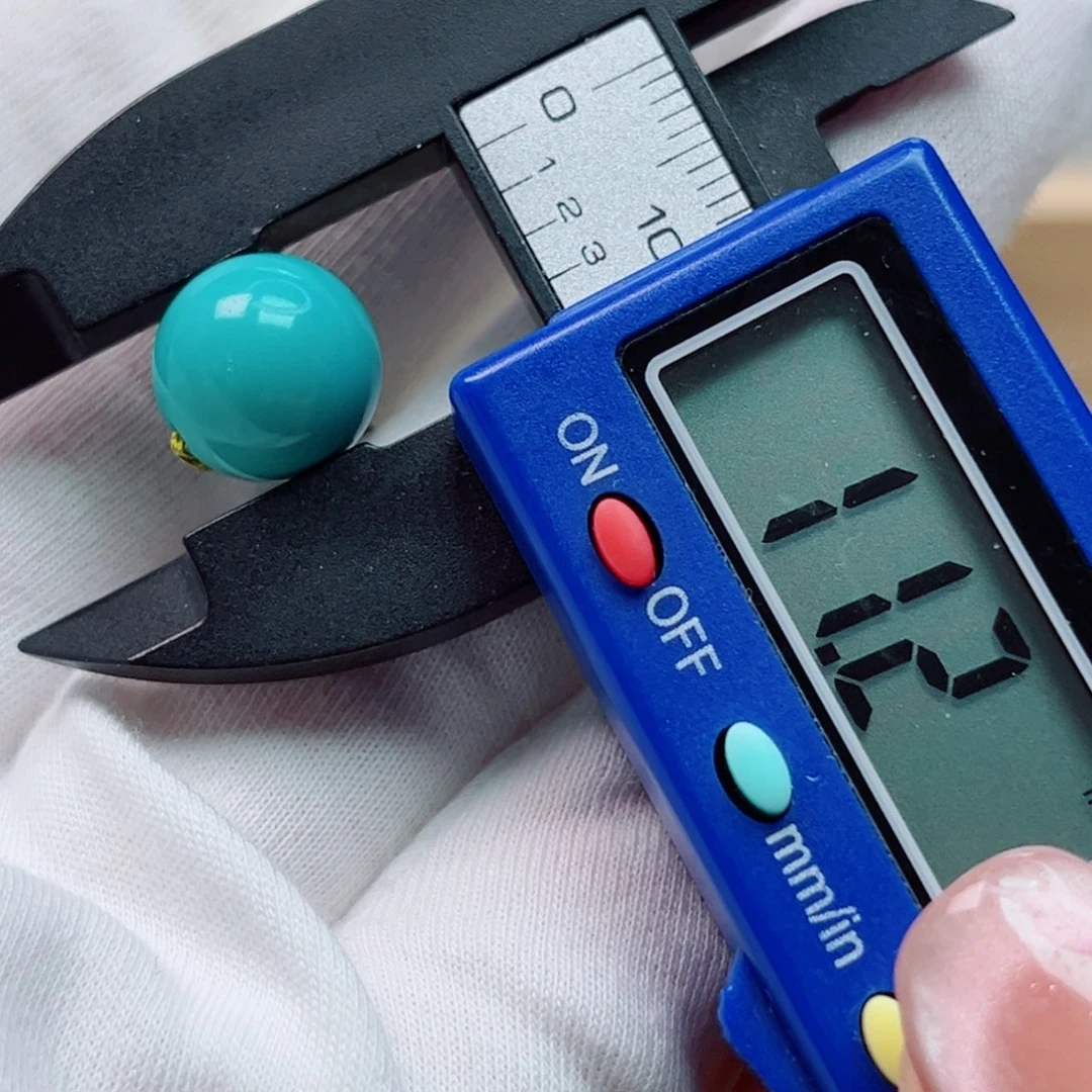 未镶嵌绿松石珠宝