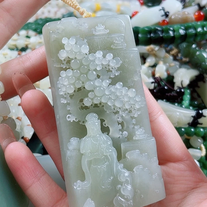 颈饰未镶嵌和田玉