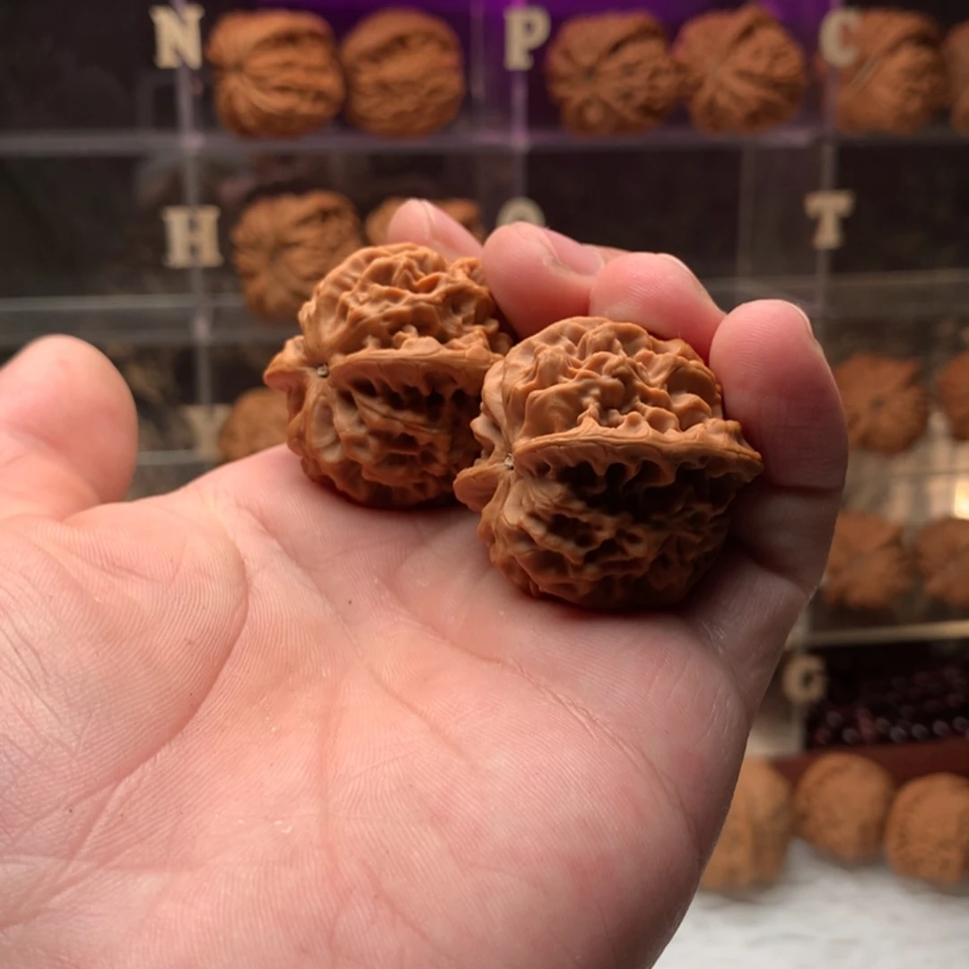 那***咯文玩核桃吊坠秦闷666888