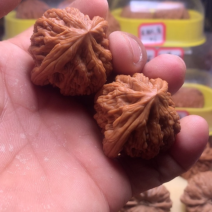 吊坠文玩核桃大*鱼虎头王42