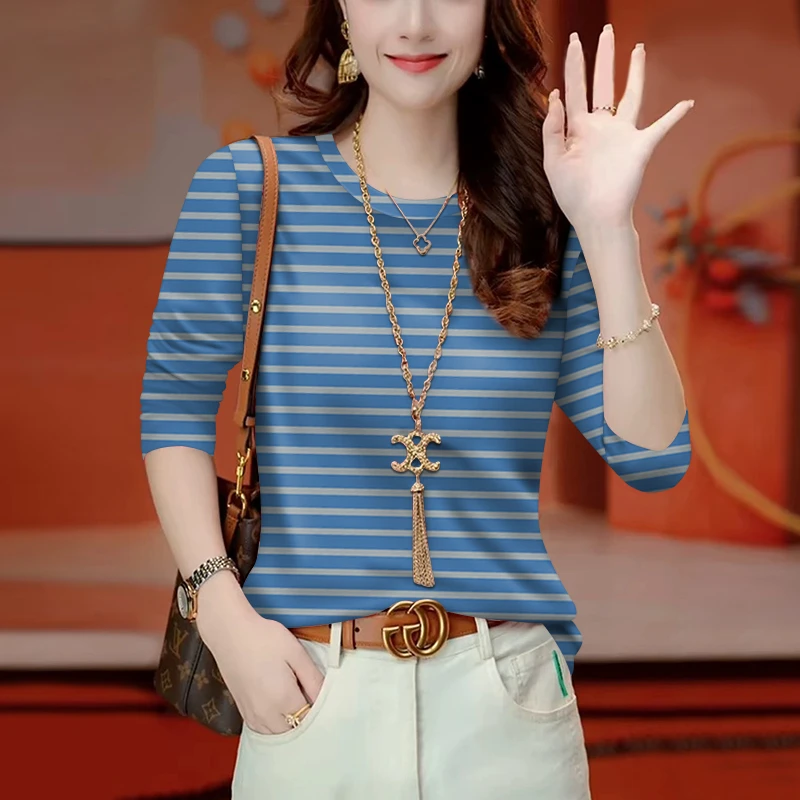春秋新款条纹长袖t恤女装大码宽松遮肚显瘦妈妈装圆领上衣时尚