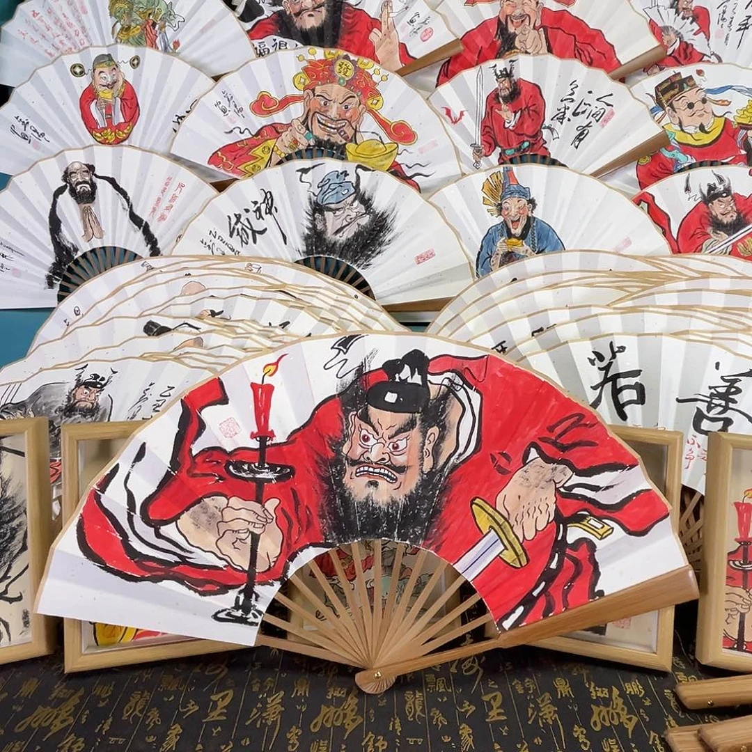国画手绘折扇一把