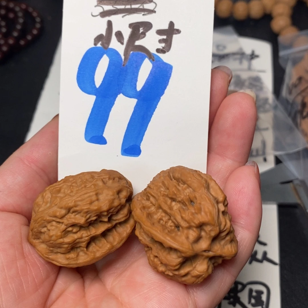 文玩核桃吊坠1111111111111111