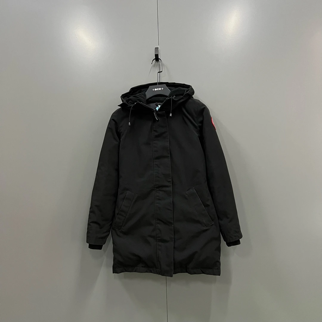 99新 CANADA GOOSE h927 黑色连帽羽绒服 XS码206494