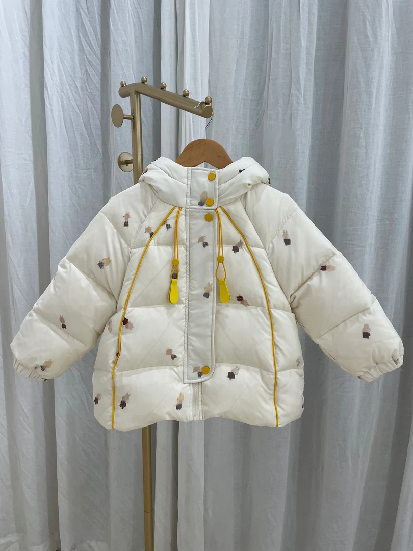 可爱儿童羽绒服冬季新款女宝保暖羽绒洋气男孩女孩连帽冬装外套