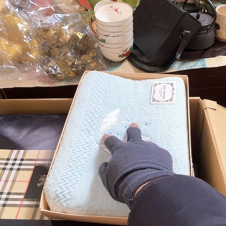 瓷片我****婷好的我们的生活