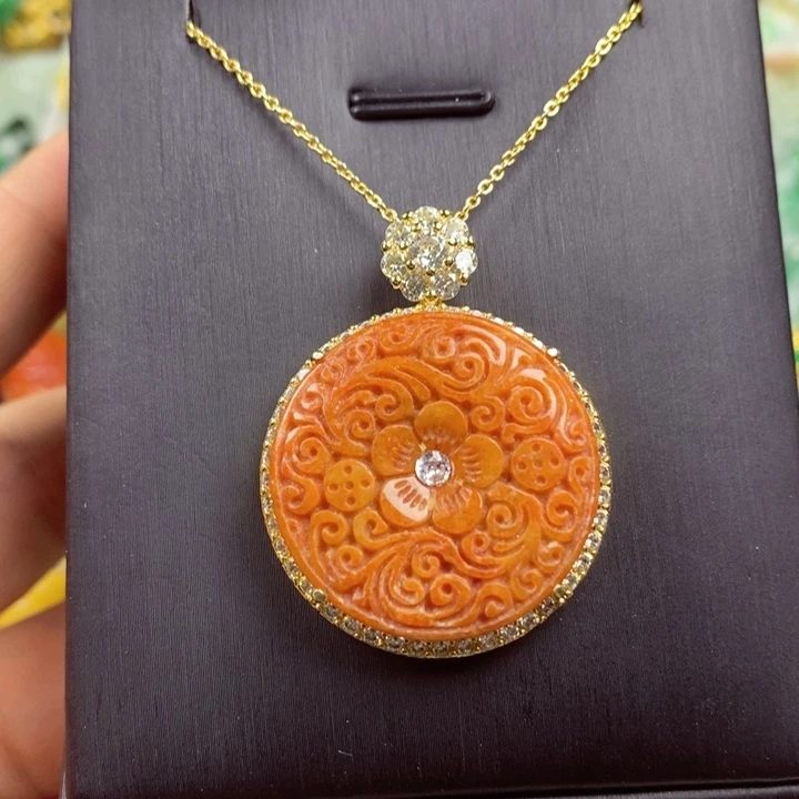 吊坠(赠链)未镶嵌翡翠