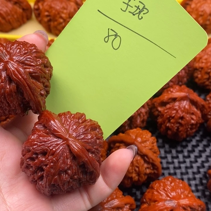 吊坠文玩核桃?*现白狮子李现