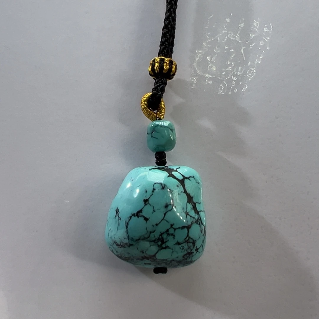 绿松石未镶嵌挂件