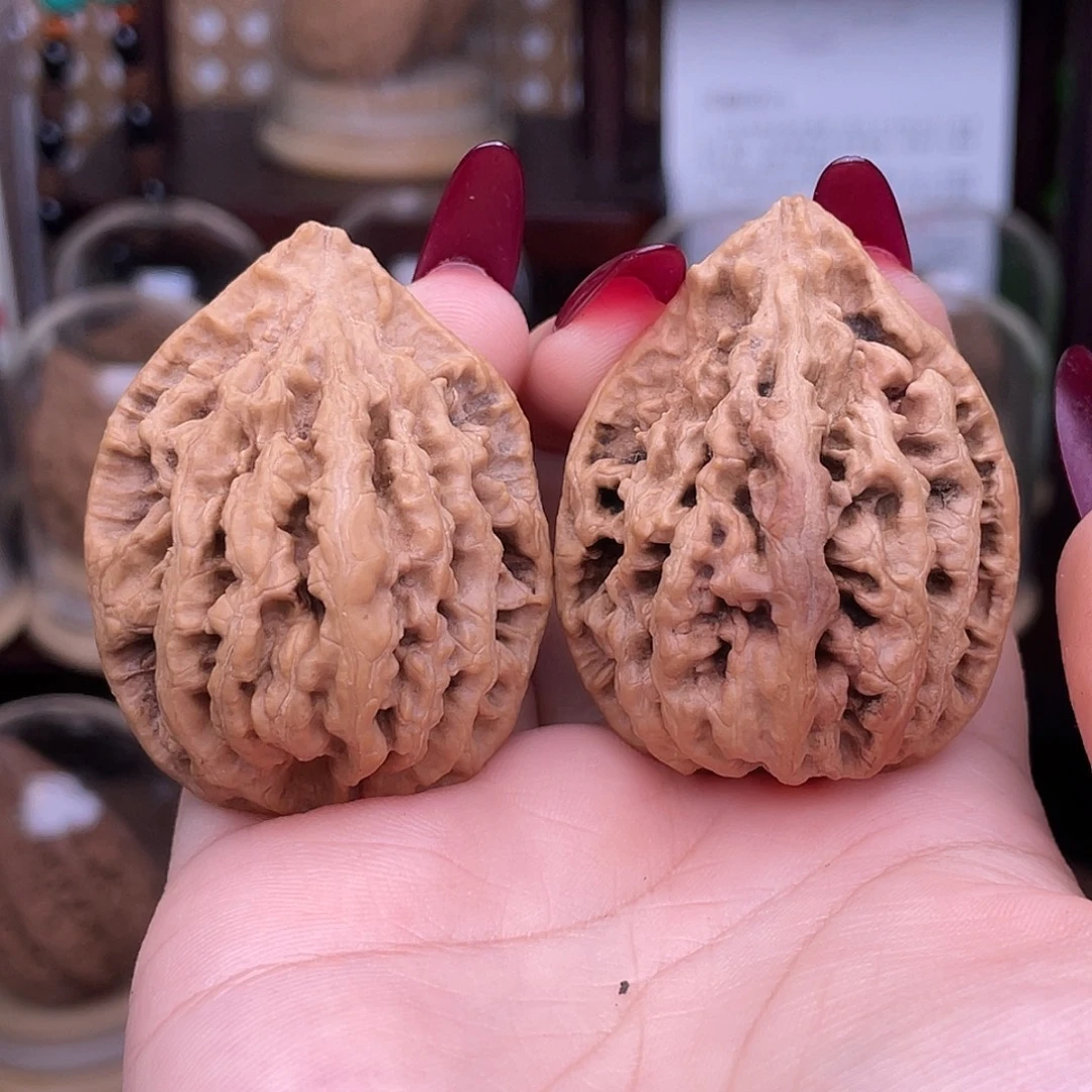 2***.吊坠文玩核桃龙脊锤